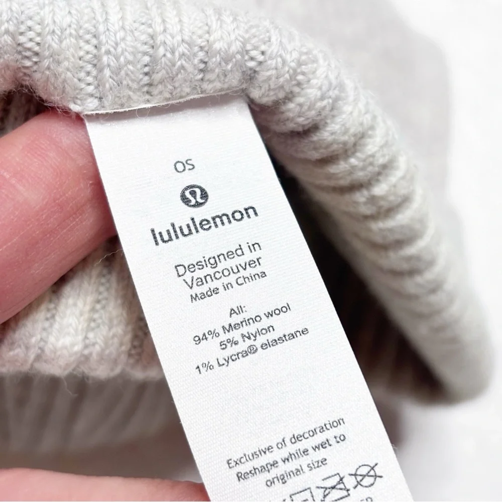 Lululemon Ribbed Merino Wool Light Gray Beanie Hat EUC